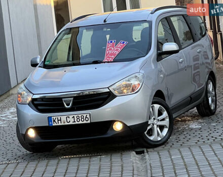 Серый Дачия Лоджи, объемом двигателя 1.5 л и пробегом 182 тыс. км за 7950 $, фото 1 на Automoto.ua
