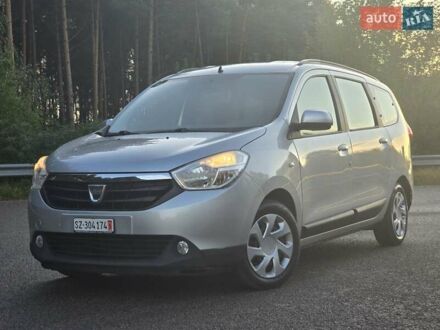 Серый Дачия Лоджи, объемом двигателя 1.5 л и пробегом 238 тыс. км за 8499 $, фото 1 на Automoto.ua