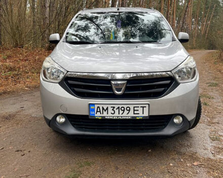 Серый Дачия Лоджи, объемом двигателя 1.2 л и пробегом 250 тыс. км за 6000 $, фото 1 на Automoto.ua