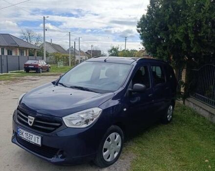Дачия Лоджи 2012 в Сарнах на Automoto.ua Синий Дачия Лоджи, объемом двигателя 1.6 л и пробегом 92 тыс. км за 6300 $, фото 9 на Automoto.ua
