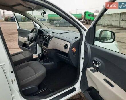 Синий Дачия Лоджи, объемом двигателя 1.6 л и пробегом 214 тыс. км за 7300 $, фото 78 на Automoto.ua