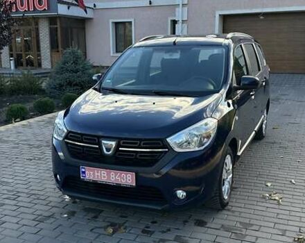Дачия Лоджи 2017 в Бершаде на Automoto.ua Синий Дачия Лоджи, объемом двигателя 0 л и пробегом 227 тыс. км за 9650 $, фото 1 на Automoto.ua