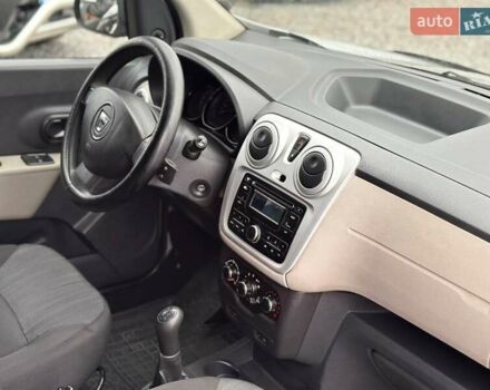 Дачия Лоджи 2013 в Харькове на Automoto.ua Зеленый Дачия Лоджи, объемом двигателя 1.2 л и пробегом 191 тыс. км за 5700 $, фото 7 на Automoto.ua