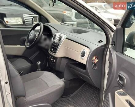 Дачия Лоджи 2013 в Харькове на Automoto.ua Зеленый Дачия Лоджи, объемом двигателя 1.2 л и пробегом 191 тыс. км за 5700 $, фото 8 на Automoto.ua