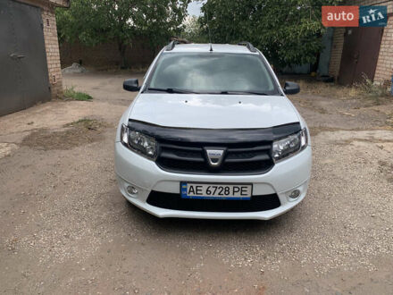 Дачия Логан МСВ 2014 в Кривом Роге на Automoto.ua Белый Дачия Логан МСВ, объемом двигателя 1.1 л и пробегом 199 тыс. км за 5900 $, фото 1 на Automoto.ua
