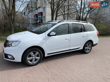 Дачія Логан МСВ 2017 у Хмельницькому на Automoto.ua Білий Дачія Логан МСВ, об'ємом двигуна 1.5 л та пробігом 325 тис. км за 7200 $, фото 1 на Automoto.ua