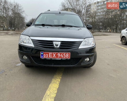 Черный Дачия Логан МСВ, объемом двигателя 1.6 л и пробегом 236 тыс. км за 5750 $, фото 2 на Automoto.ua