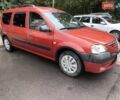 Красный Дачия Логан МСВ, объемом двигателя 1.6 л и пробегом 228 тыс. км за 4600 $, фото 4 на Automoto.ua