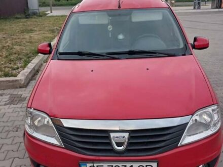 Дачия Логан МСВ 2011 в Вижнице на Automoto.ua Красный Дачия Логан МСВ, объемом двигателя 1.6 л и пробегом 375 тыс. км за 4500 $, фото 1 на Automoto.ua