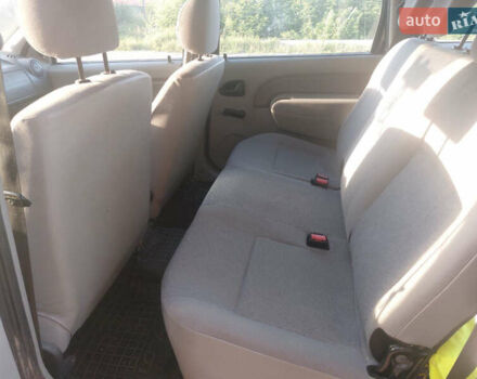 Дачия Логан МСВ, объемом двигателя 1.6 л и пробегом 150 тыс. км за 5700 $, фото 15 на Automoto.ua