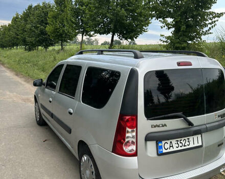 Сірий Дачія Логан МСВ, об'ємом двигуна 1.6 л та пробігом 148 тис. км за 6700 $, фото 1 на Automoto.ua