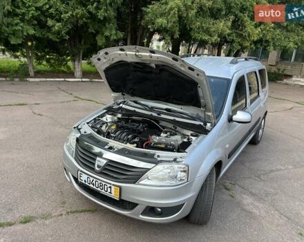 Серый Дачия Логан МСВ, объемом двигателя 1.6 л и пробегом 204 тыс. км за 6450 $, фото 54 на Automoto.ua
