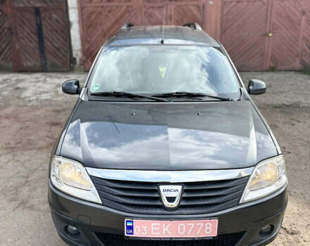 Серый Дачия Логан МСВ, объемом двигателя 1.6 л и пробегом 225 тыс. км за 5800 $, фото 1 на Automoto.ua