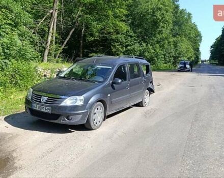 Серый Дачия Логан МСВ, объемом двигателя 1.6 л и пробегом 300 тыс. км за 2100 $, фото 1 на Automoto.ua