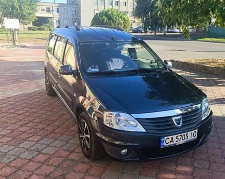 Сірий Дачія Логан МСВ, об'ємом двигуна 1.6 л та пробігом 315 тис. км за 6000 $, фото 1 на Automoto.ua