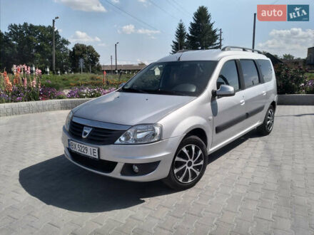 Дачия Логан МСВ 2012 в Изяслве на Automoto.ua Серый Дачия Логан МСВ, объемом двигателя 1.5 л и пробегом 227 тыс. км за 7000 $, фото 1 на Automoto.ua