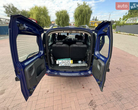 Синий Дачия Логан МСВ, объемом двигателя 1.6 л и пробегом 142 тыс. км за 5599 $, фото 19 на Automoto.ua
