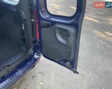Синий Дачия Логан МСВ, объемом двигателя 1.6 л и пробегом 192 тыс. км за 5950 $, фото 24 на Automoto.ua