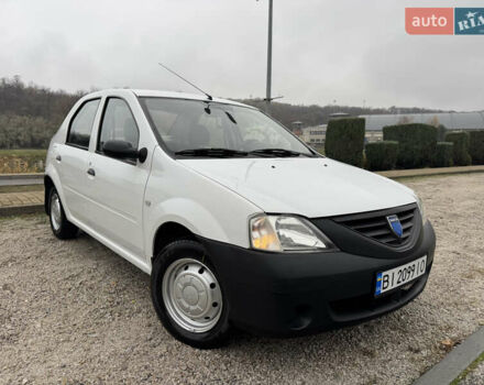 Белый Дачия Логан, объемом двигателя 1.4 л и пробегом 97 тыс. км за 3999 $, фото 5 на Automoto.ua
