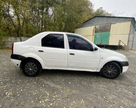 Белый Дачия Логан, объемом двигателя 1.4 л и пробегом 254 тыс. км за 1399 $, фото 1 на Automoto.ua