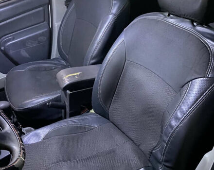 Белый Дачия Логан, объемом двигателя 1.4 л и пробегом 254 тыс. км за 1399 $, фото 21 на Automoto.ua