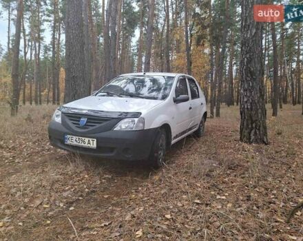 Білий Дачія Logan, об'ємом двигуна 1.4 л та пробігом 405 тис. км за 2700 $, фото 7 на Automoto.ua