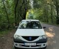 Белый Дачия Логан, объемом двигателя 1.39 л и пробегом 170 тыс. км за 2300 $, фото 1 на Automoto.ua
