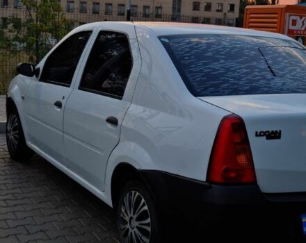 Белый Дачия Логан, объемом двигателя 1.4 л и пробегом 250 тыс. км за 3000 $, фото 2 на Automoto.ua