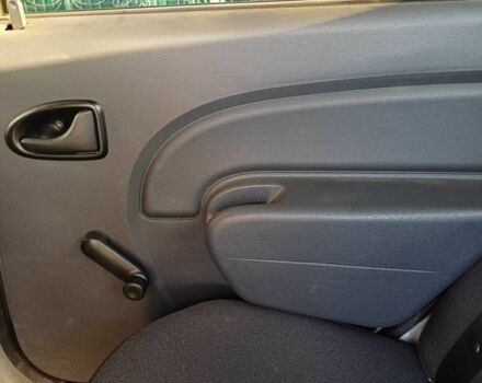 Білий Дачія Logan, об'ємом двигуна 1.4 л та пробігом 166 тис. км за 3600 $, фото 15 на Automoto.ua