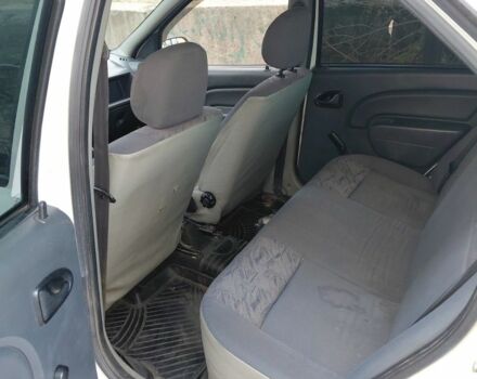 Дачія Logan 2006 у Дніпро (Дніпропетровську) на Automoto.ua Білий Дачія Logan, об'ємом двигуна 1.4 л та пробігом 405 тис. км за 2700 $, фото 7 на Automoto.ua