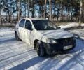 Белый Дачия Логан, объемом двигателя 1.4 л и пробегом 385 тыс. км за 1800 $, фото 1 на Automoto.ua
