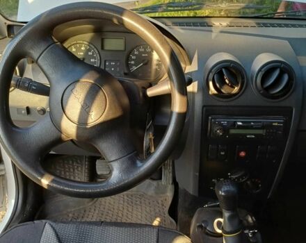 Білий Дачія Logan, об'ємом двигуна 1.4 л та пробігом 166 тис. км за 3600 $, фото 12 на Automoto.ua