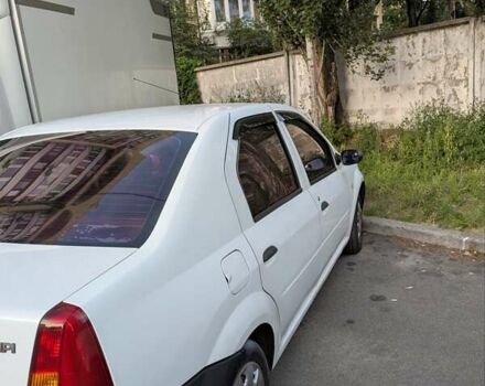 Белый Дачия Логан, объемом двигателя 1.4 л и пробегом 247 тыс. км за 3100 $, фото 7 на Automoto.ua