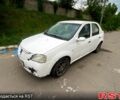Белый Дачия Логан, объемом двигателя 1.4 л и пробегом 280 тыс. км за 1800 $, фото 5 на Automoto.ua
