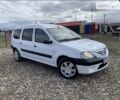 Белый Дачия Логан, объемом двигателя 1.6 л и пробегом 252 тыс. км за 5200 $, фото 1 на Automoto.ua