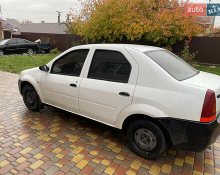 Дачія Logan 2008 у Бобровице на Automoto.ua Білий Дачія Logan, об'ємом двигуна 1.39 л та пробігом 400 тис. км за 1999 $, фото 5 на Automoto.ua