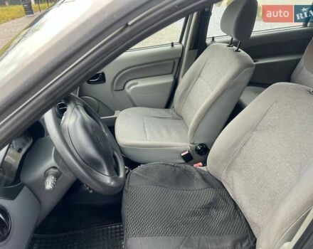 Білий Дачія Logan, об'ємом двигуна 1.6 л та пробігом 302 тис. км за 3800 $, фото 16 на Automoto.ua