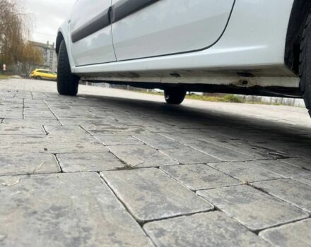 Білий Дачія Logan, об'ємом двигуна 1.6 л та пробігом 302 тис. км за 3800 $, фото 7 на Automoto.ua