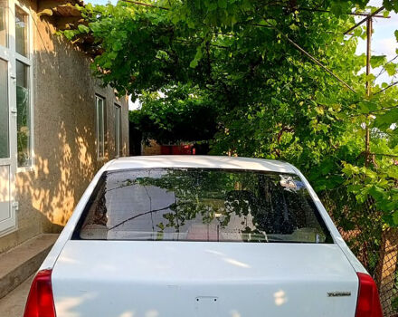 Белый Дачия Логан, объемом двигателя 1.4 л и пробегом 260 тыс. км за 2300 $, фото 6 на Automoto.ua