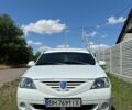 Белый Дачия Логан, объемом двигателя 1.4 л и пробегом 300 тыс. км за 2900 $, фото 1 на Automoto.ua
