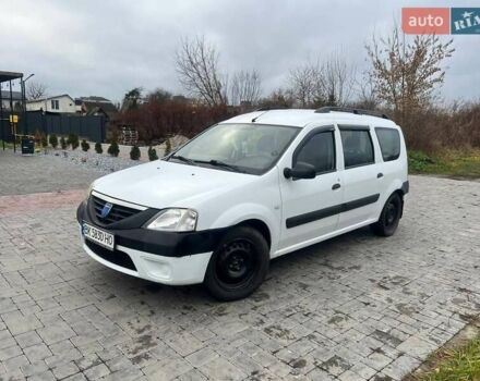 Білий Дачія Logan, об'ємом двигуна 1.6 л та пробігом 302 тис. км за 3800 $, фото 2 на Automoto.ua