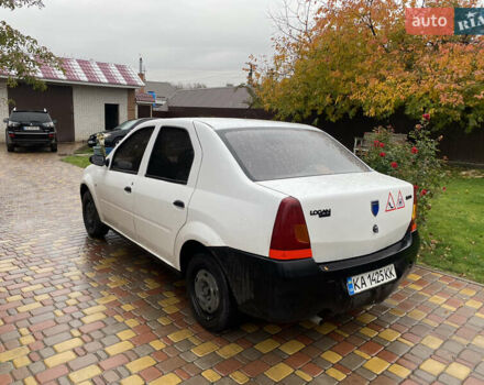 Дачія Logan 2008 у Бобровице на Automoto.ua Білий Дачія Logan, об'ємом двигуна 1.39 л та пробігом 400 тис. км за 1999 $, фото 6 на Automoto.ua