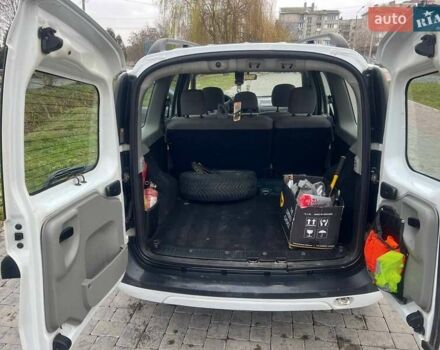 Белый Дачия Логан, объемом двигателя 1.6 л и пробегом 302 тыс. км за 3550 $, фото 15 на Automoto.ua