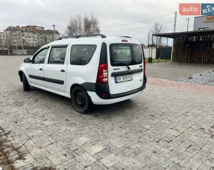 Білий Дачія Logan, об'ємом двигуна 1.6 л та пробігом 302 тис. км за 3800 $, фото 4 на Automoto.ua