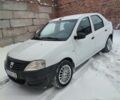 Белый Дачия Логан, объемом двигателя 1.4 л и пробегом 294 тыс. км за 3550 $, фото 1 на Automoto.ua