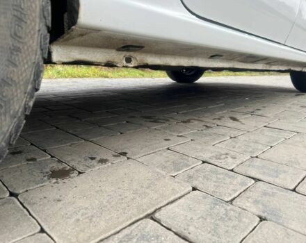 Білий Дачія Logan, об'ємом двигуна 1.6 л та пробігом 302 тис. км за 3800 $, фото 10 на Automoto.ua