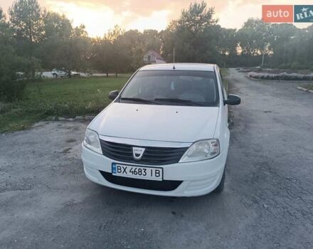 Белый Дачия Логан, объемом двигателя 1.46 л и пробегом 310 тыс. км за 3600 $, фото 5 на Automoto.ua