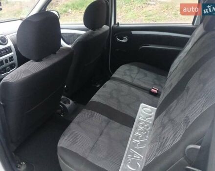 Білий Дачія Logan, об'ємом двигуна 1.6 л та пробігом 115 тис. км за 6400 $, фото 15 на Automoto.ua