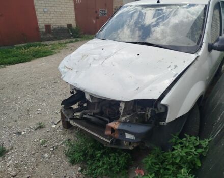 Белый Дачия Логан, объемом двигателя 1.4 л и пробегом 350 тыс. км за 961 $, фото 5 на Automoto.ua