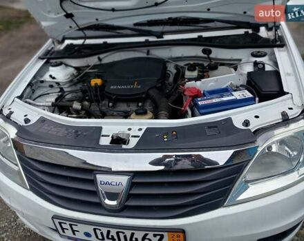 Білий Дачія Logan, об'ємом двигуна 1.6 л та пробігом 115 тис. км за 6400 $, фото 8 на Automoto.ua